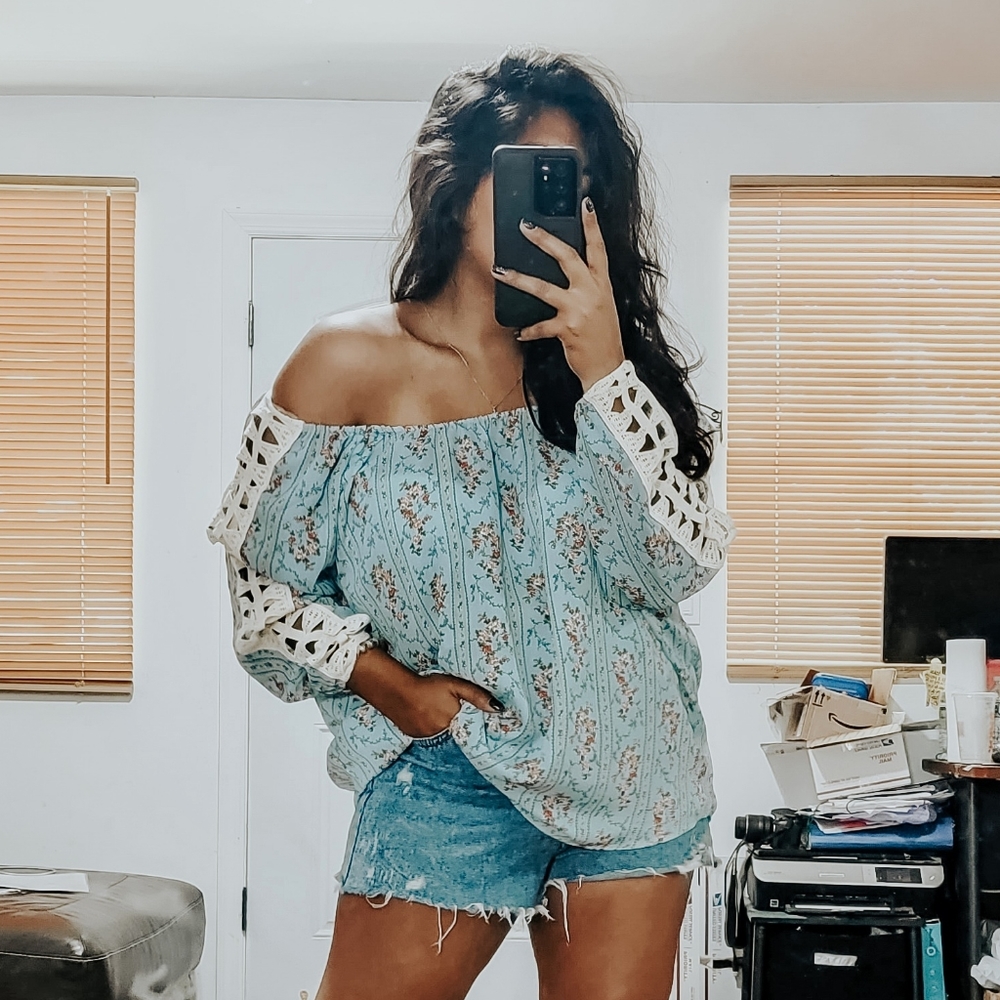 ROMEO JULIET BLUE TUNIC CROCHET TOP